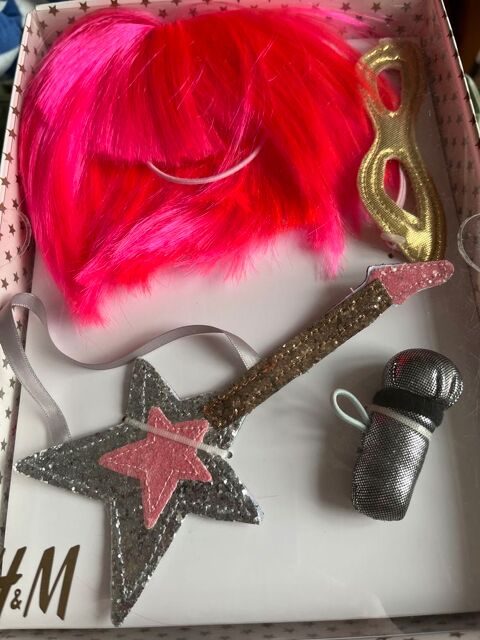 D�guisement de poup�e H&M 10 Villiers-sur-Marne (94)