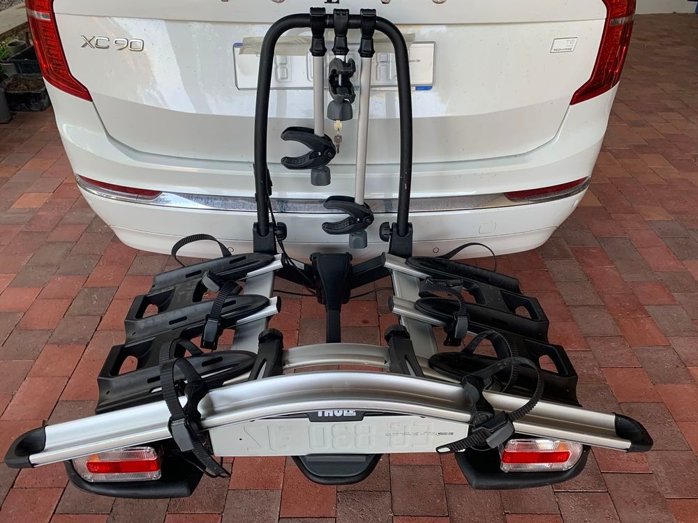 porte 4 v&eacute;los Thule v&eacute;lo compact Vélos