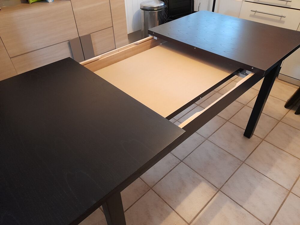 Table de salle &agrave; manger Meubles