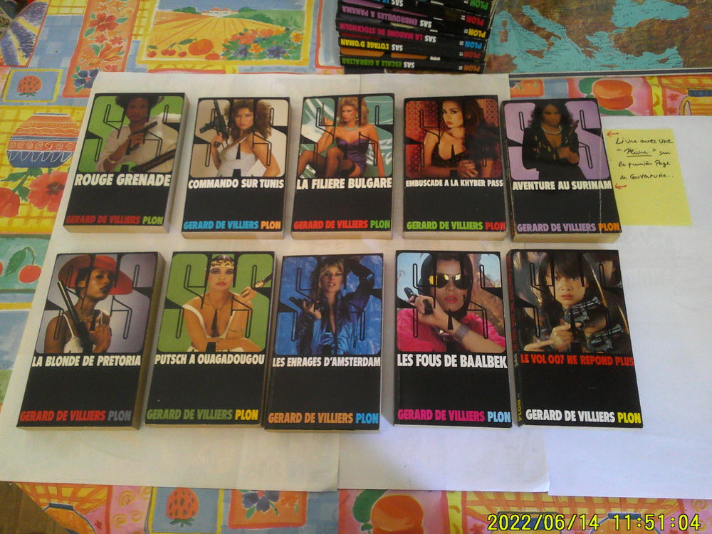 un lot de ( 84 ) Livres . " S.A.S " Livres et BD