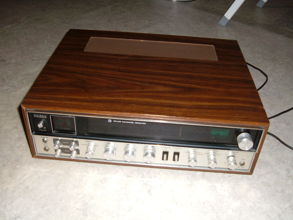RECEIVER (quadrophoniques VINTAGE) 1970 Audio et hifi