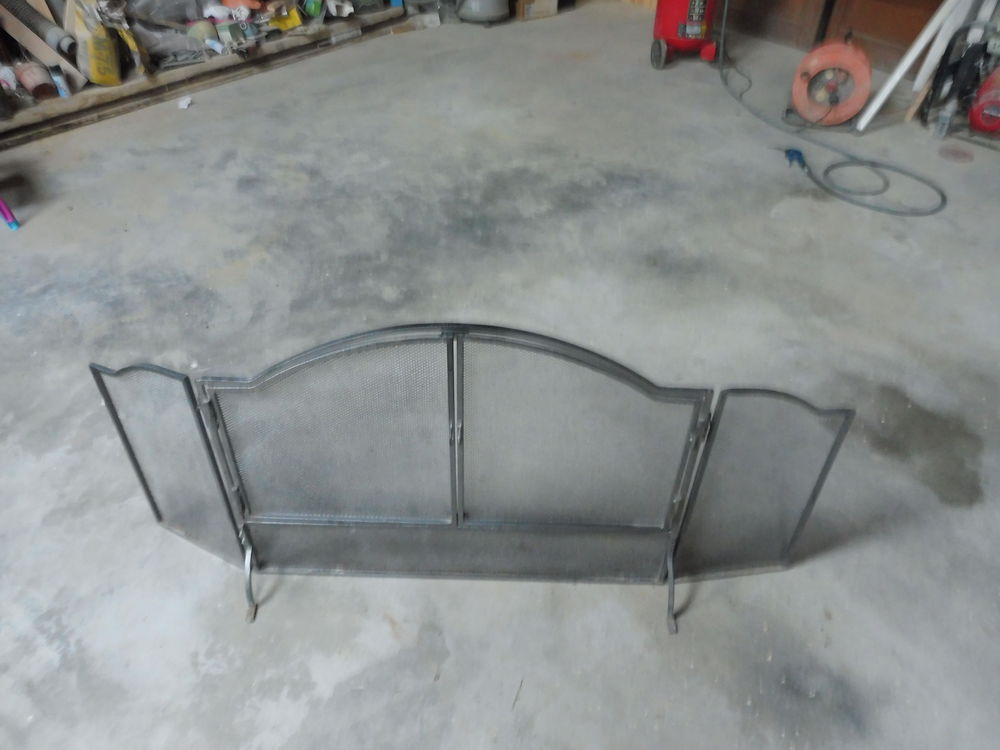 Grille de chemin&eacute;e Dcoration