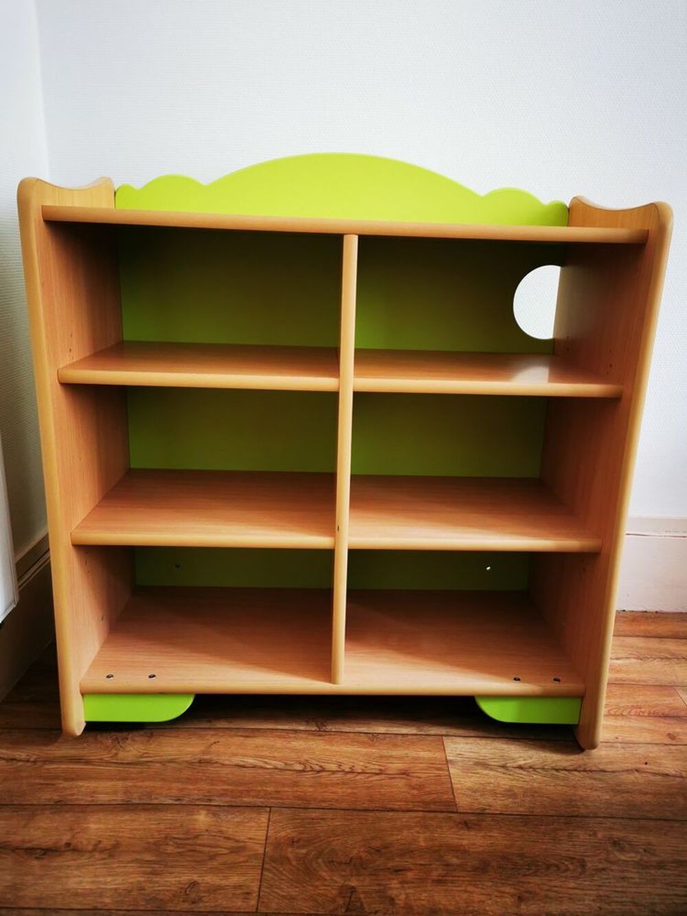 ETAGERES ENFANTS (2 mod&egrave;les) Meubles