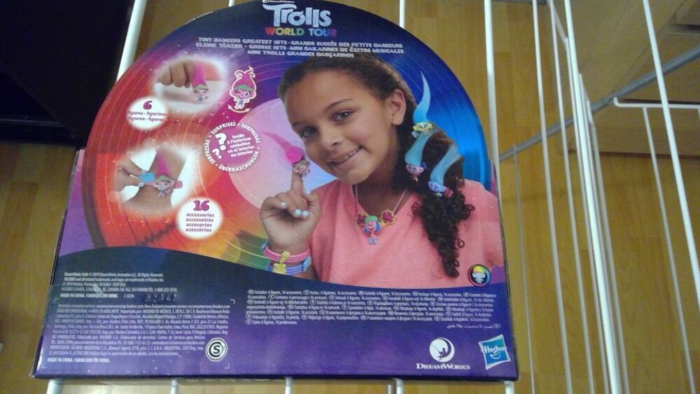 14€ Tiny dancers Troll World Tours (hasbro) 
Jeux / jouets