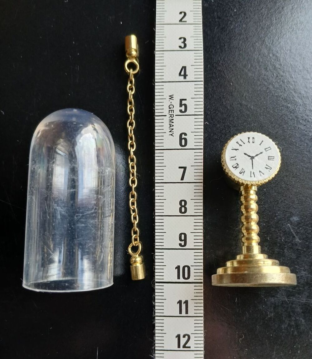 LOT DE 4 MINIATURES DECORATION	 