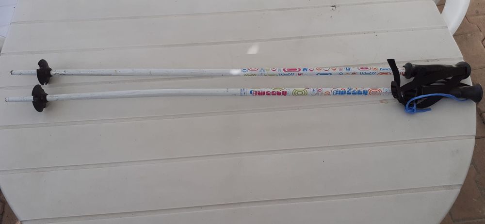 B&acirc;tons de ski enfants Sports