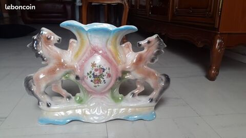 Vase en procelaine 10 Bezons (95)