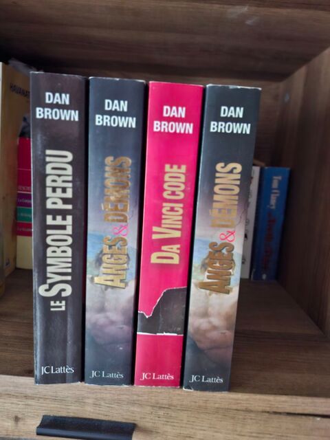 4 romans d'occasion signés Dan Brown Marseille 11 (13)