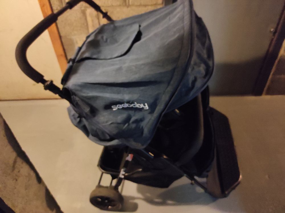 poussette pour jumeau Mobilier enfants