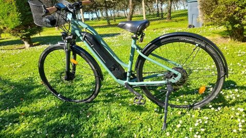 V�lo �lectrique femme 1100 Cellefrouin (16)