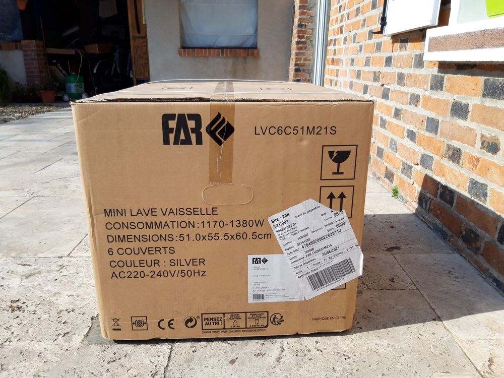 LAVE VAISSELLE 6 COUVERTS NEUF GARANTIE 5 ANS Electroménager