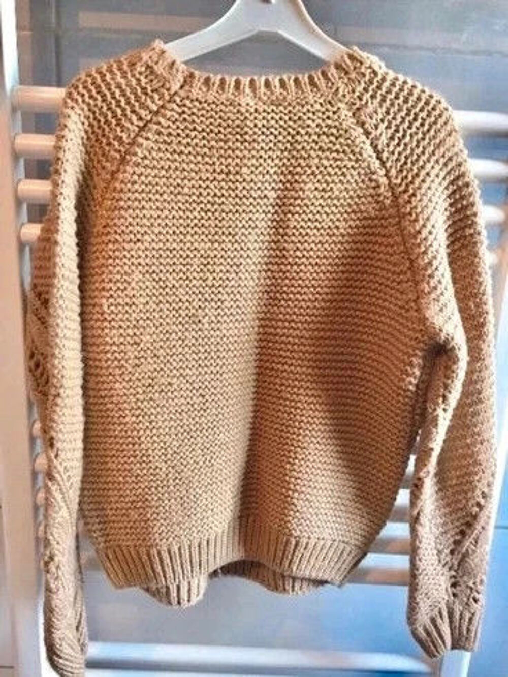 Pull avec laine Tape &agrave; l Oeil 12 ans en tbe &agrave; 8 euros
Vêtements enfants