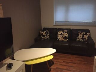  Appartement à louer 2 pièces 45 m²