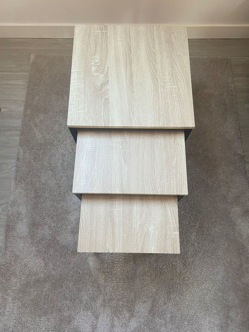 Tables basses gigognes effet bois et pieds noirs ? Tr&egrave;s bon Meubles