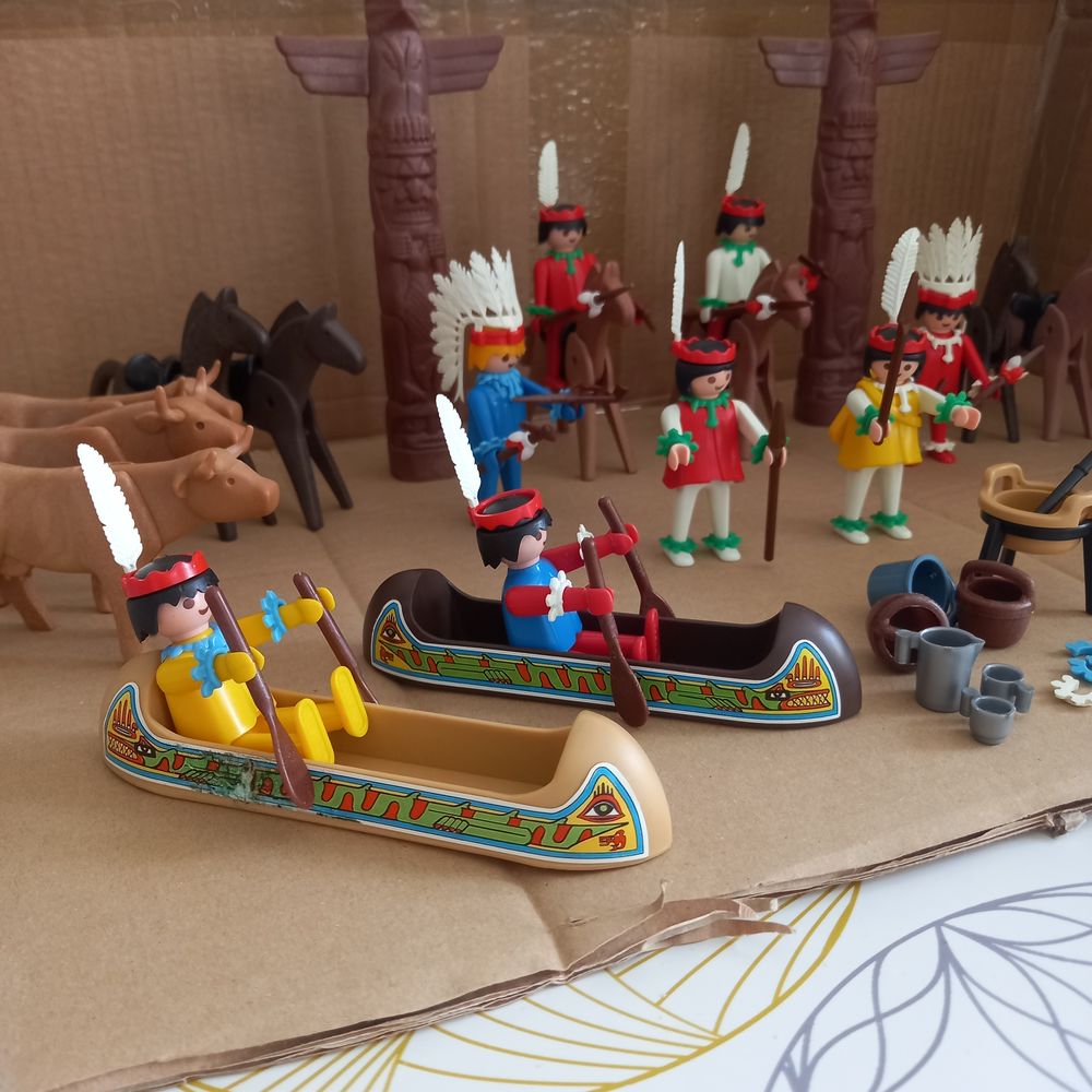 Playmobil indiens vintage.
FAIRE UNE OFFRE Jeux / jouets