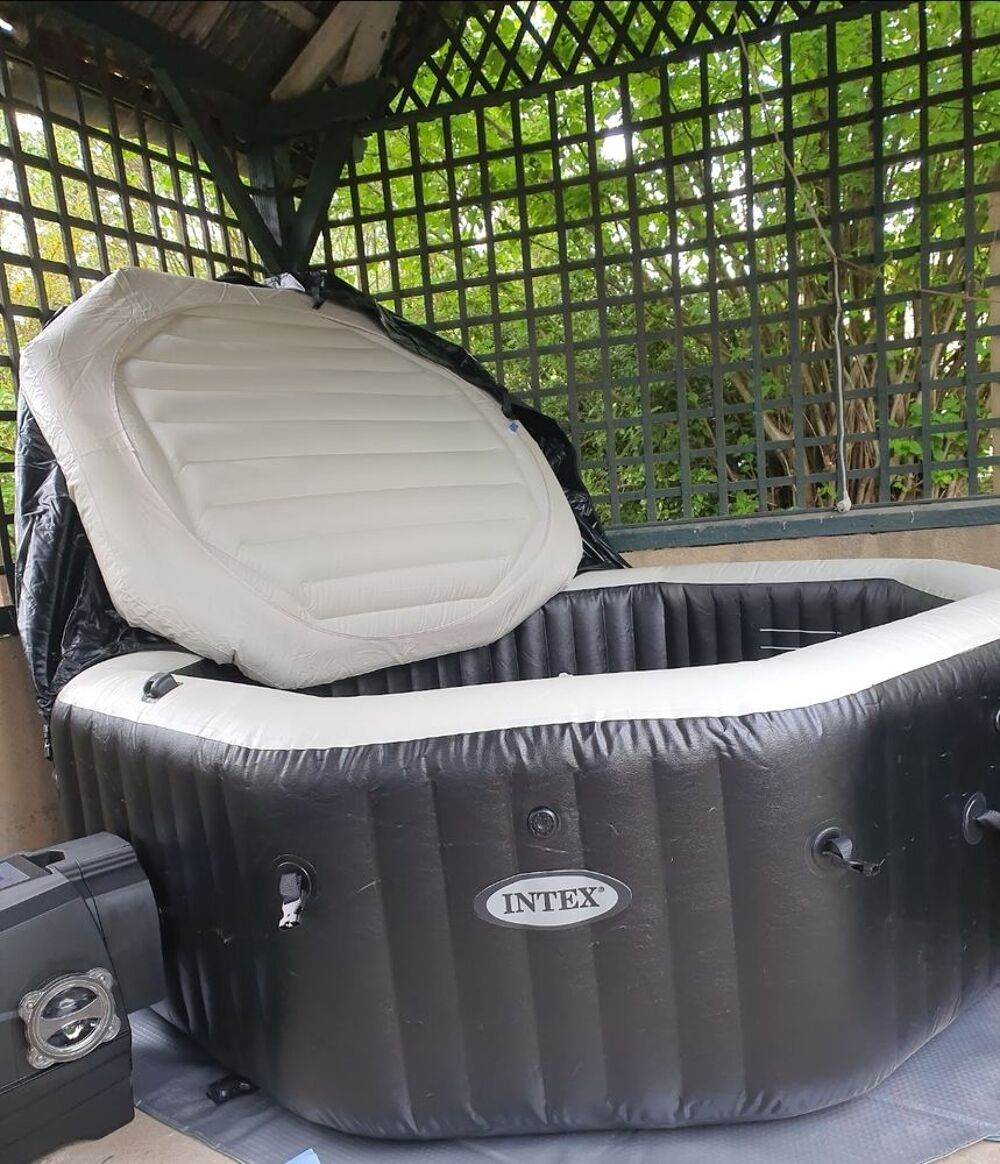 jacuzzi spa Electroménager