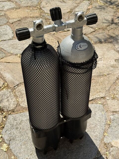 Bi-Bouteilles de plongée 7.5 Litres 232 Bar ROTH 400 Grimaud (83)