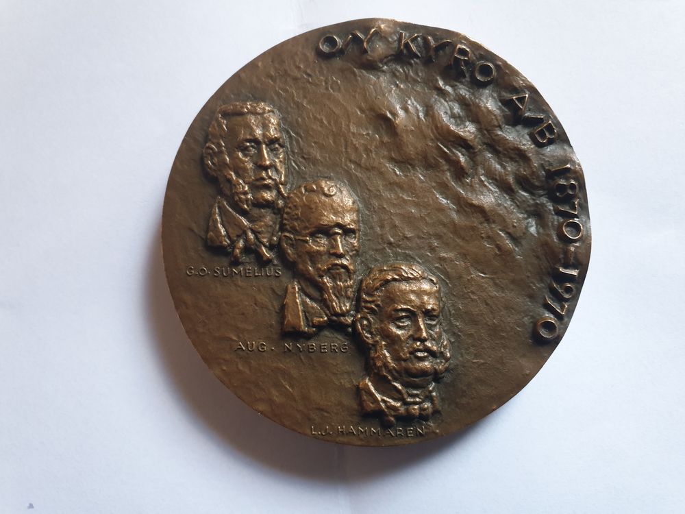 M&eacute;daille avec motif Kyrosskoski oy kyro 