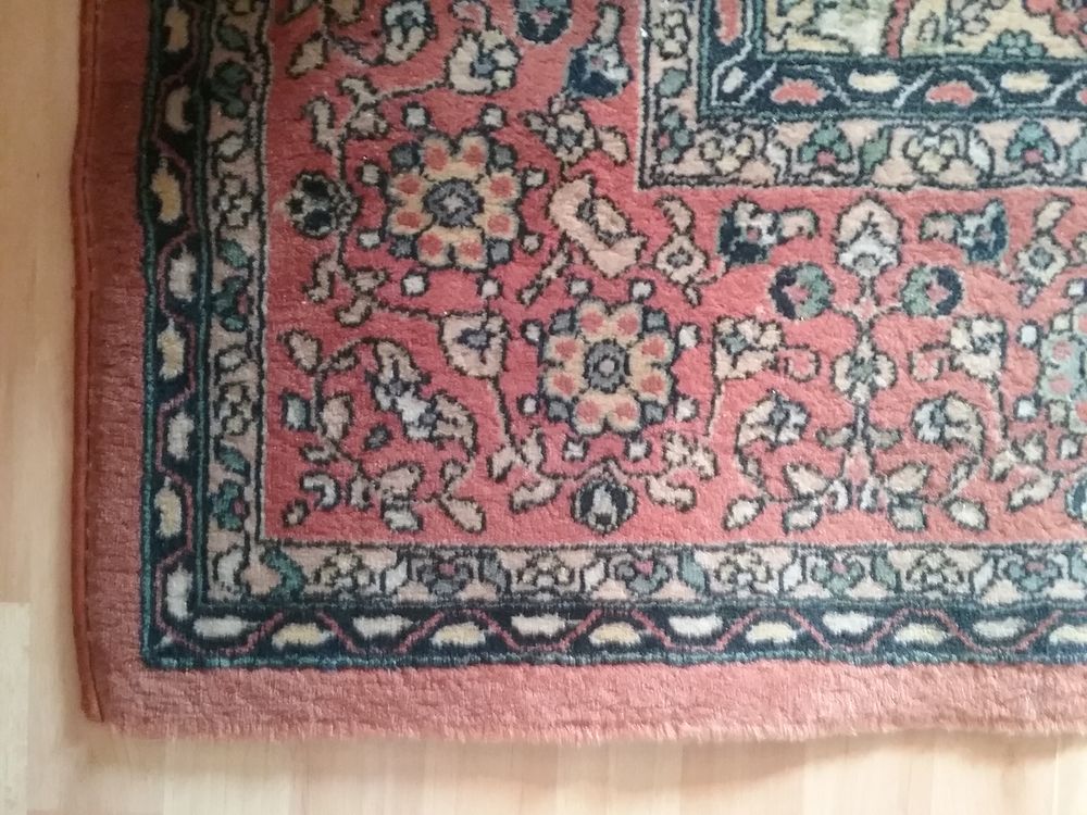 beau tapis type persan tres bon etat Décoration