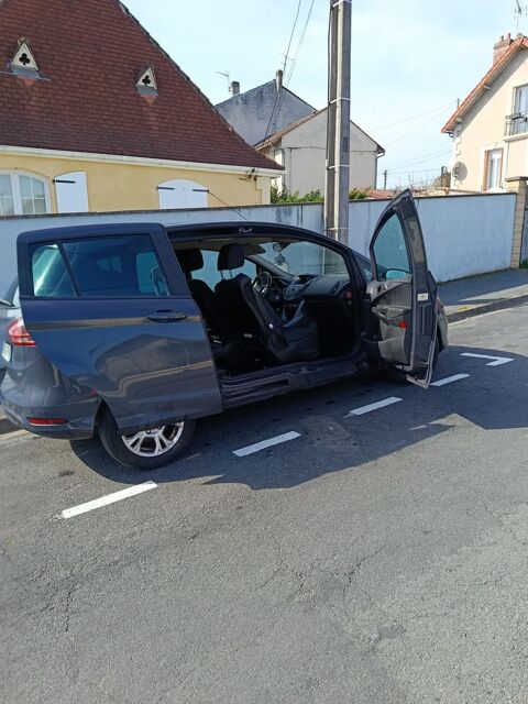 Ford B-max B-MAX 1.0 EcoBoost 100 S&S Edition 2015 occasion P&eacute;rigueux 24000