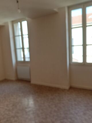  Appartement à louer 2 pièces 44 m²