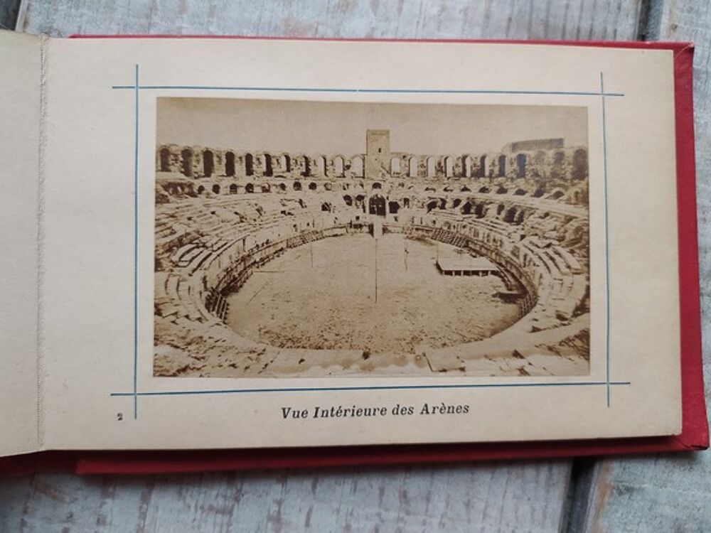 ARLES Album 12 Photographies Albumin&eacute;es XIX&egrave;me Arl&eacute;siennes 