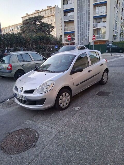 Renault Clio III Clio 1.5 dCi 70 eco2 Authentique 2008 occasion Marseille 13004
