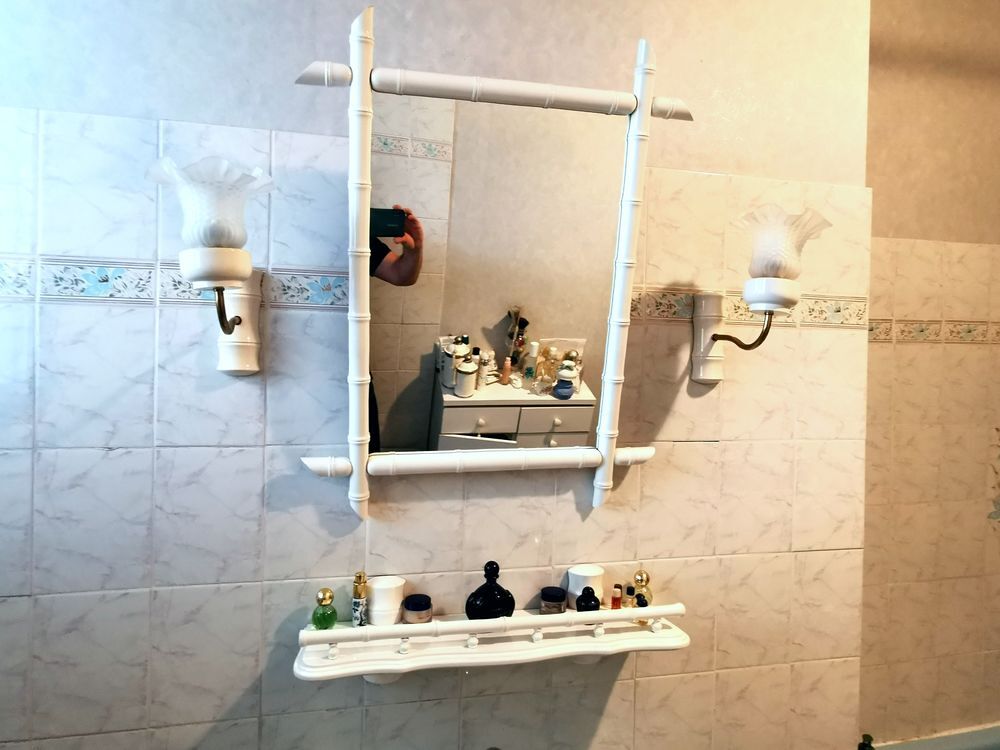 Ensemble pour salle de bain fa&ccedil;on bambou blanc Décoration