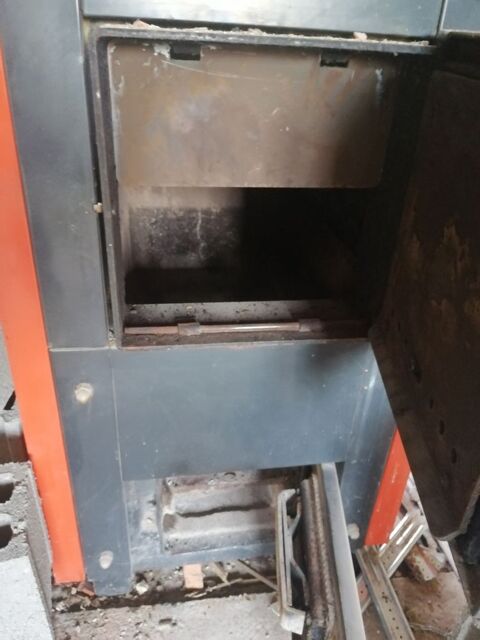 POELE A BOIS PERGE 20 KW 1500 Polliat (01)