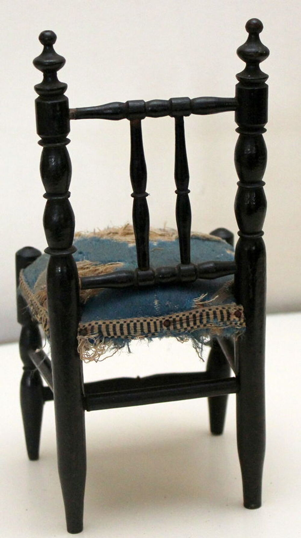 Chaise de poup&eacute;e Napol&eacute;on III 