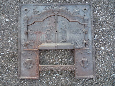 Plaque fonte  déco/sculpture/saint/mythologie/personnage
185 Castres (81)