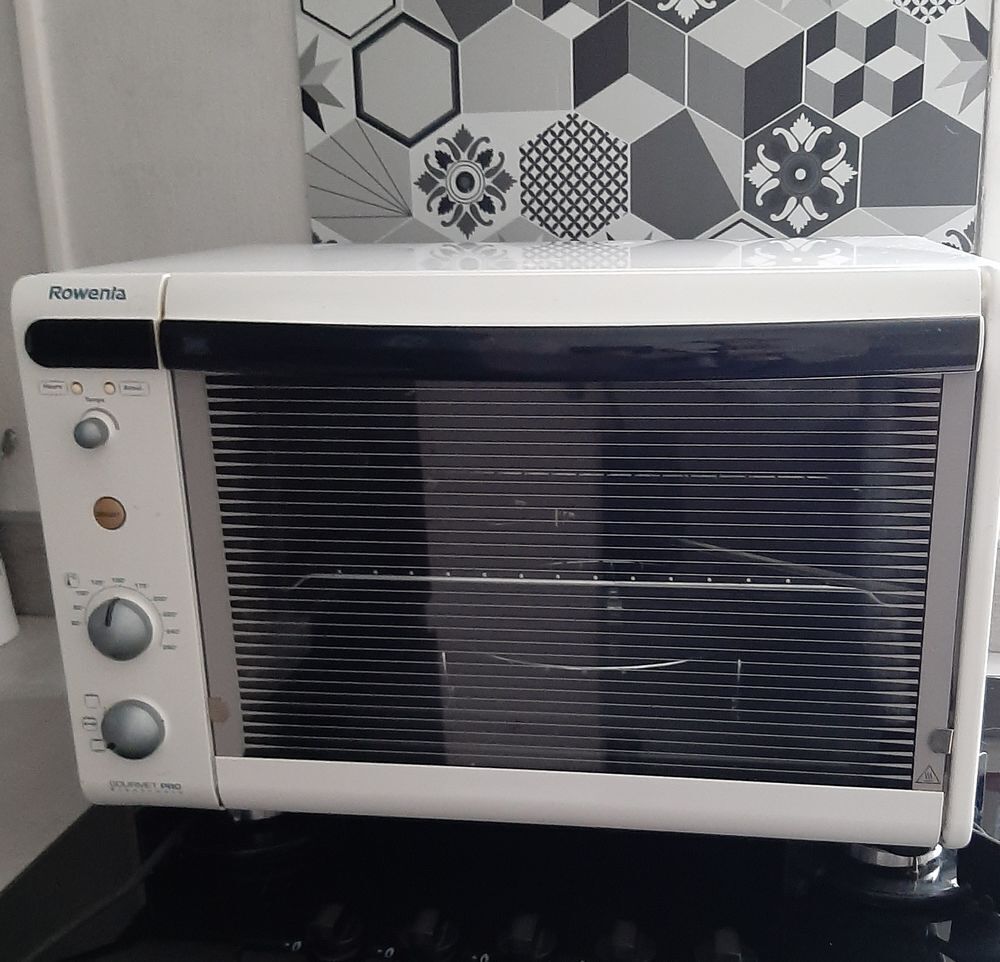 Four rowenta 38 L Electroménager