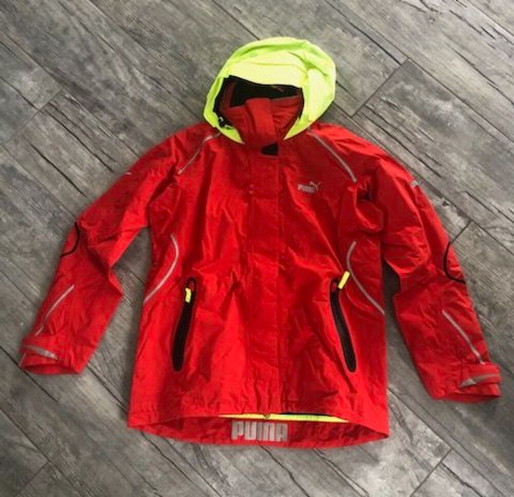 Veste coupe-vent Puma taille 42 Vêtements