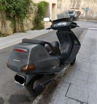 PIAGGIO 2002 occasion 34750 Villeneuve-l&egrave;s-Maguelone