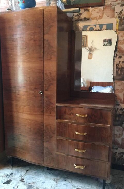 armoire ancienne 80 Riez (04)