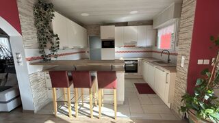  Maison  vendre 7 pices 133 m