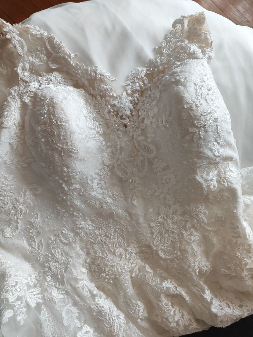 robe de mari&eacute;e Vêtements