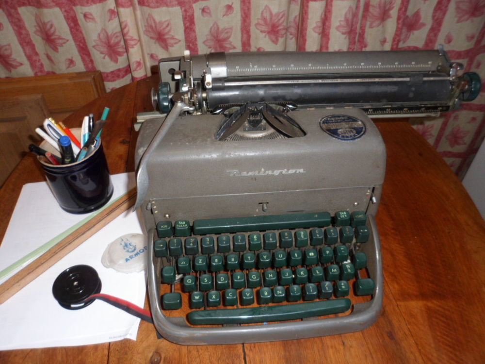 Machine &agrave; &eacute;crire 