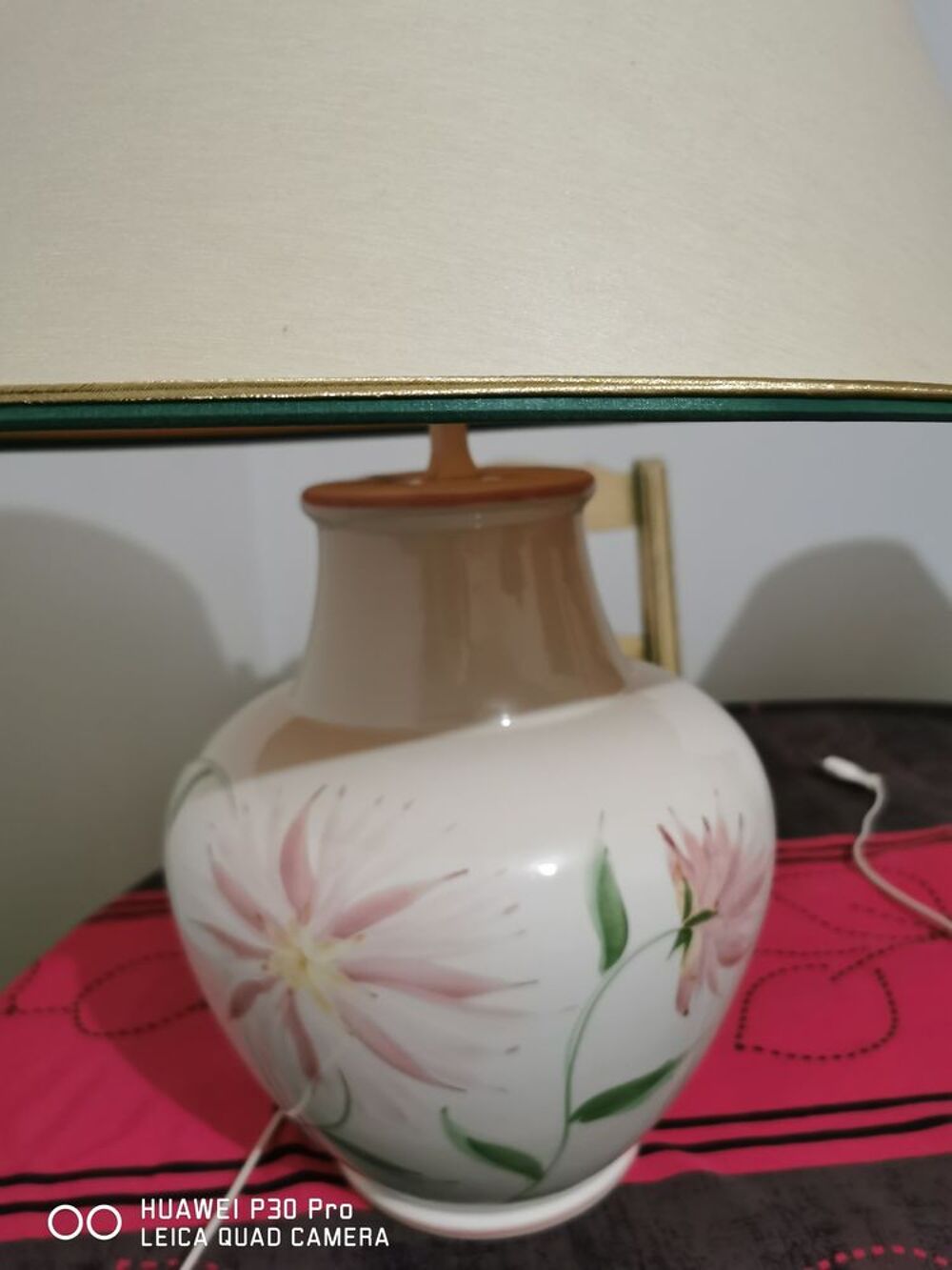 lampes de salon tr&egrave;s bon &eacute;tats Décoration