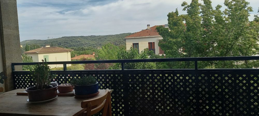 Vente Appartement 4 pièces avec balcon et parking, 88 m2 Aix Facultés Aix-en-provence