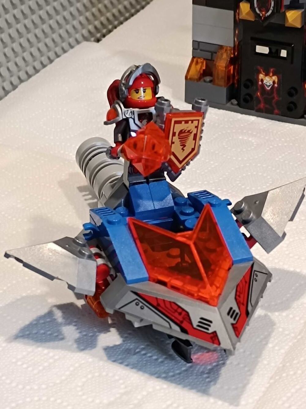 Lego 70323 le repaire volcanique de Jestro Jeux / jouets
