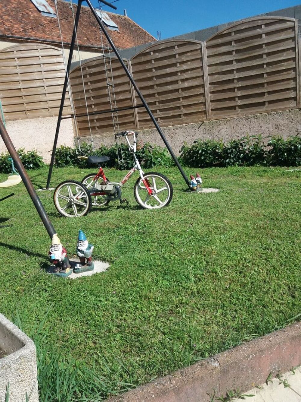 v&eacute;lo pour handicap&eacute;es pneus us&eacute;es Vélos