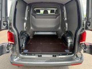 Transporter TRANSPORTER 6.1 PROCAB L1 2.0 TDI 150 DSG7 BUSINESS 2024 occasion 35133 Beauc&eacute;