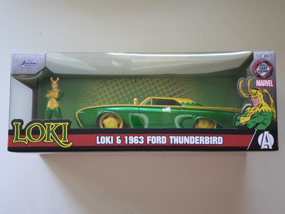 Loki et Ford Thunderbirds 1963. Marvel Avengers Series. Jada Toys 1/24. Jeux / jouets