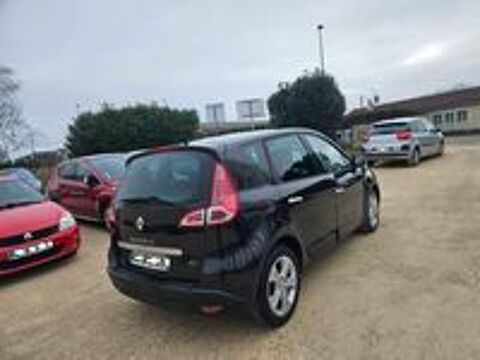 Grand Scénic III dCi 110 FAP eco2 Carminat Tom Tom 7 pl 2010 occasion 89150 Saint-Valérien