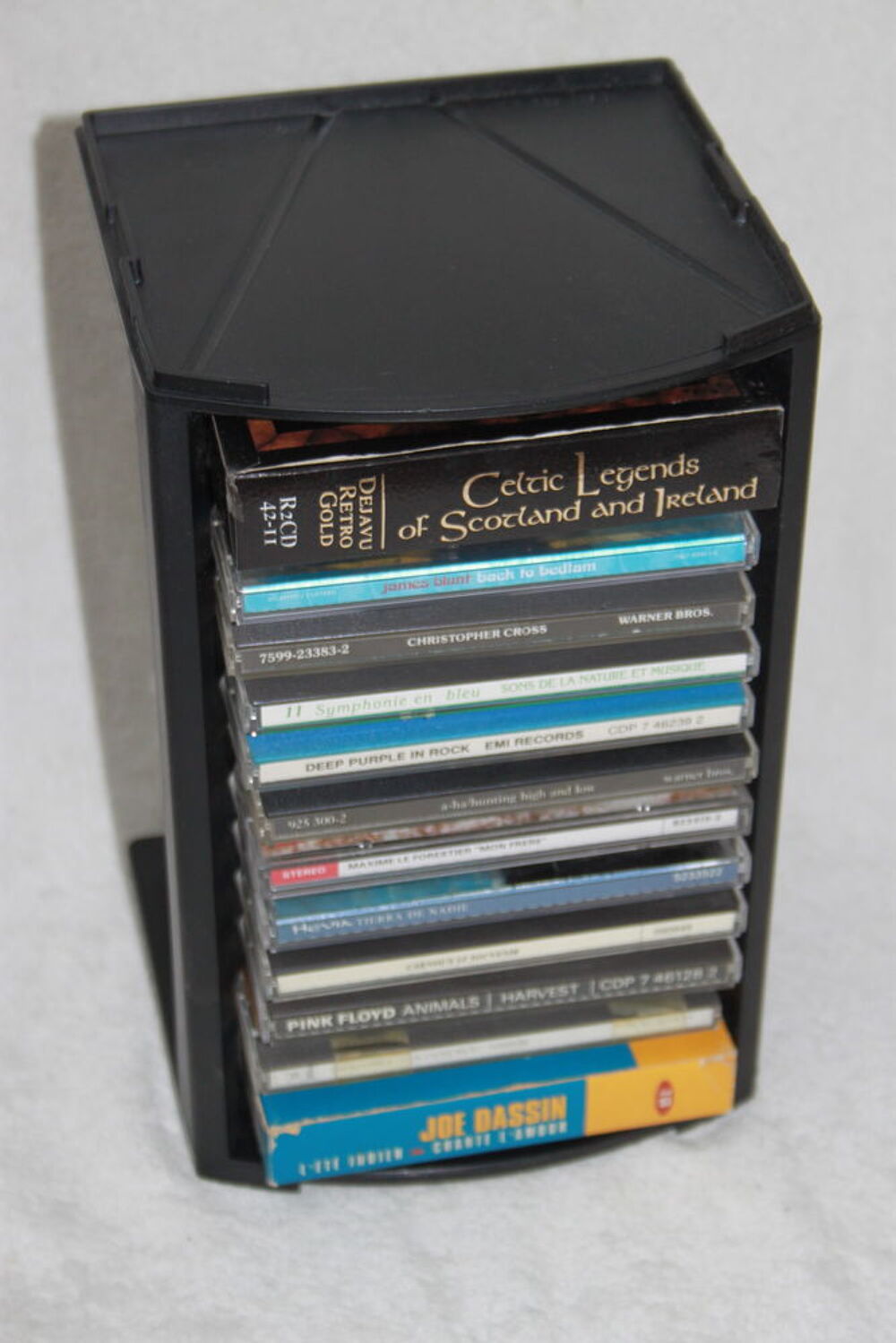Tour porte DVD et CD Meubles