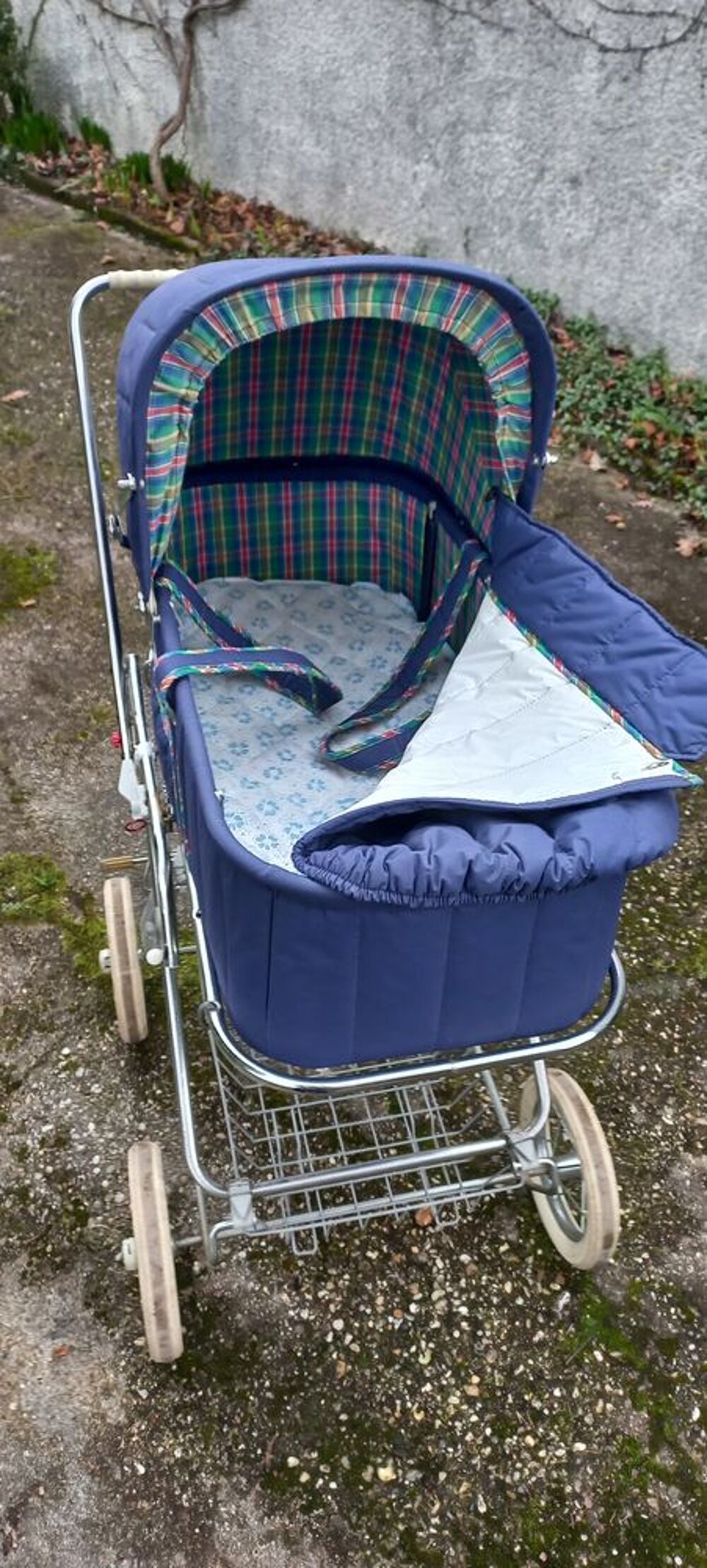 Poussette/Landau Pu�riculture