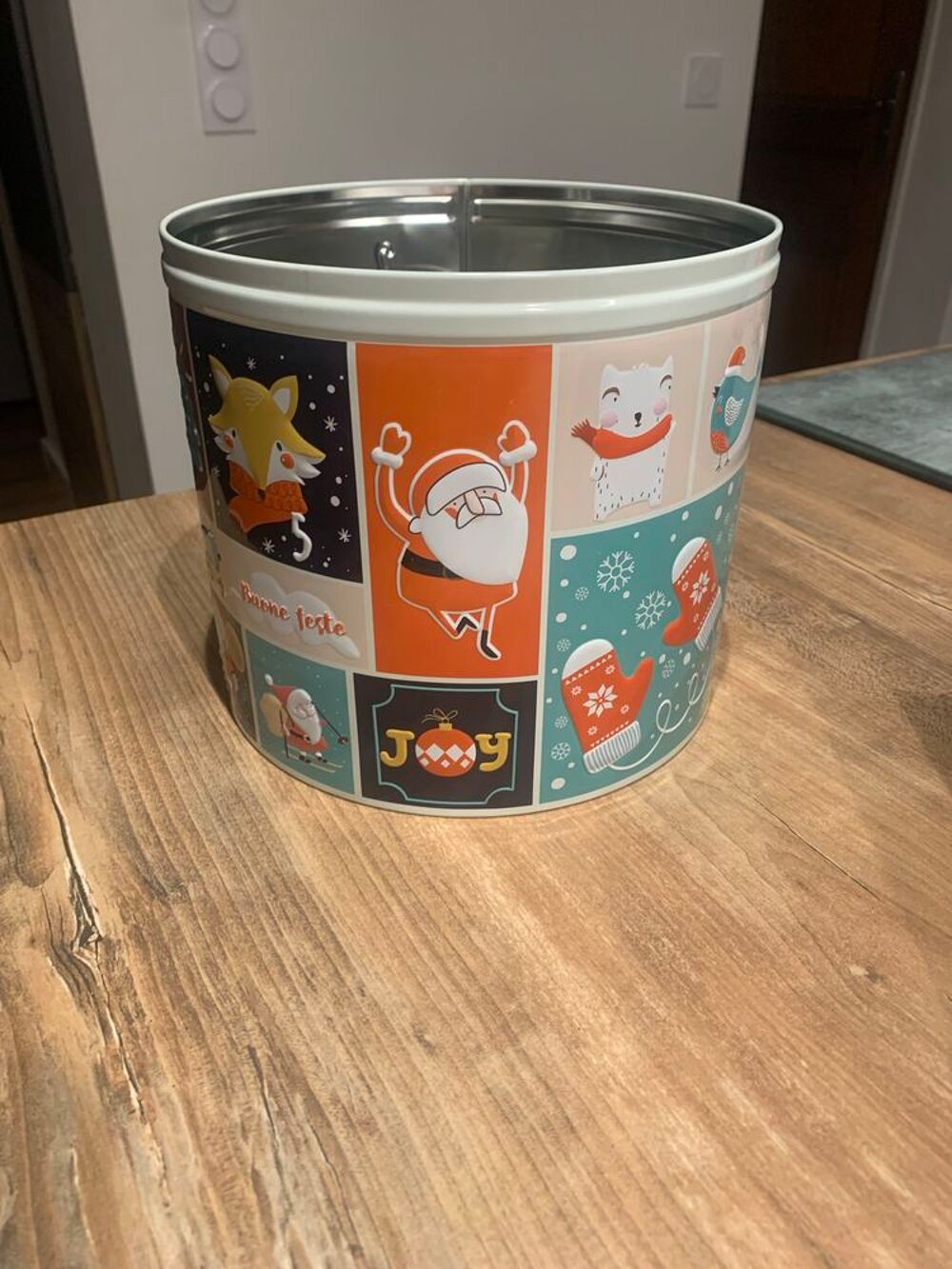 Bo&icirc;te de rangement motif \'\' No&euml;l \'\' Décoration