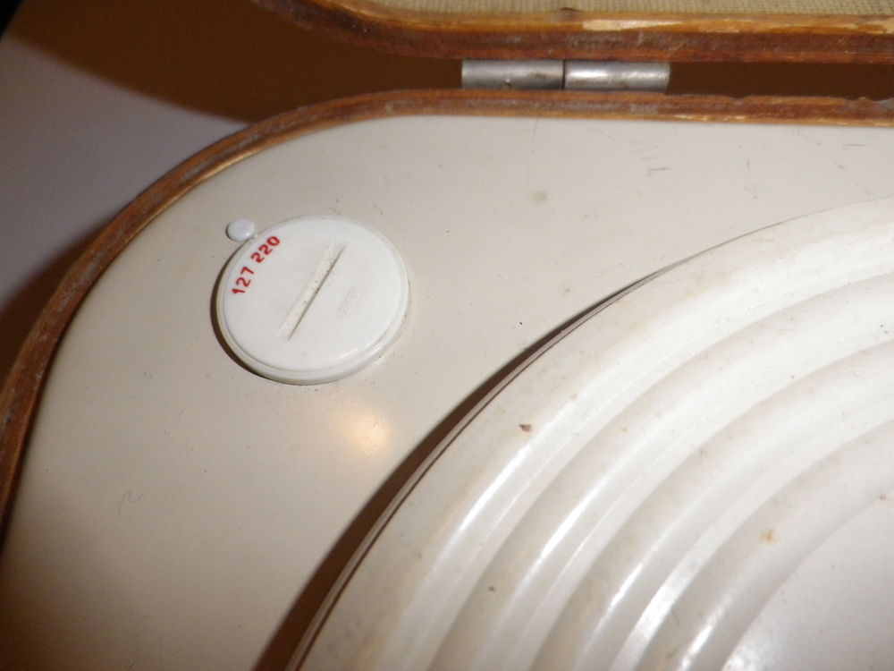Tourne Disque Electrophone Claude Vintage Audio et hifi