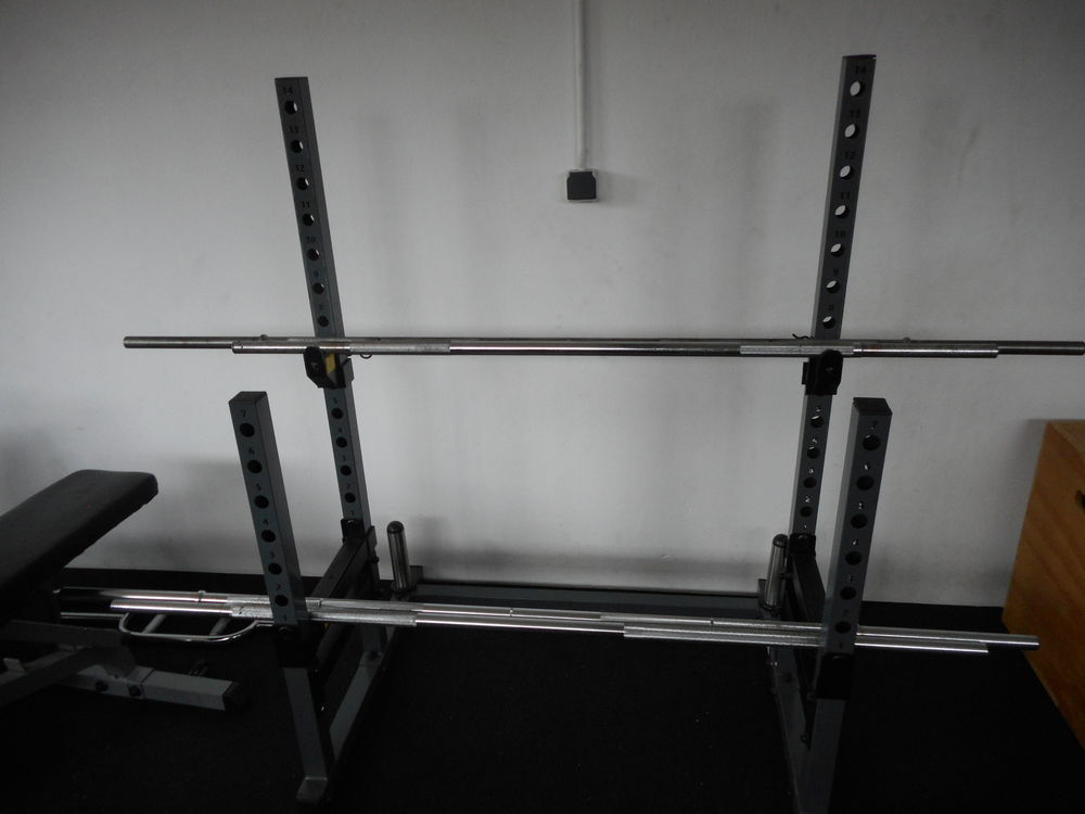 Rack squat Sports